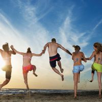 Situações engraçadas e inconvenientes que acontecem em viagens com amigos!