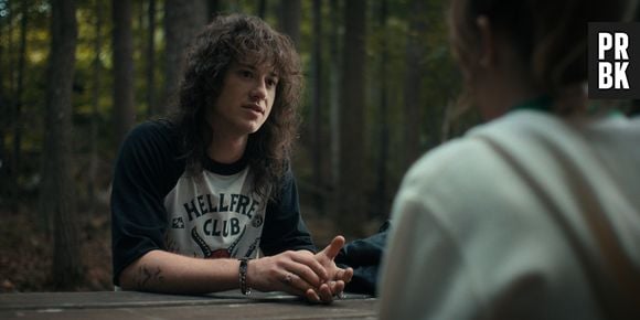 Chrissy Cunningham e o "metalhead" convicto Joseph Quinn esbanjaram química em "Stranger Things 4"