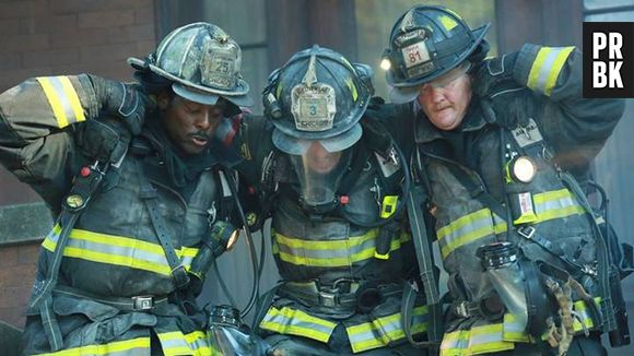 Os companheiros de Boden (Eamonn Walker) ficarão arrasados com a sua morte em "Chicago Fire"