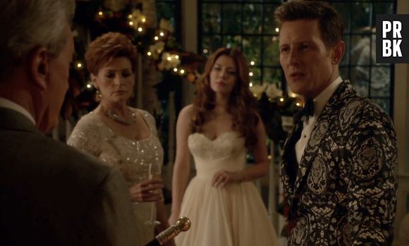 Nolan (Gabriel Mann) descobriu toda a verdade sobre a mãe de Louise (Elena Satine) em "Revenge"