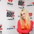 Avril Lavigne, atração do Rock in Rio, é um ícone do pop punk: inspire-se no estilo rock da artista