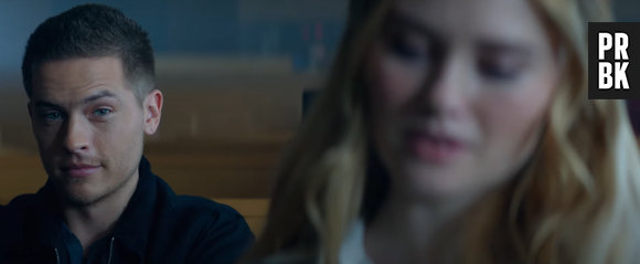 "Belo Desastre" ganha trailer que mostra Abby Abernathy (Virginia Gardner) e Travis Maddox (Dylan Sprouse) se conhecendo