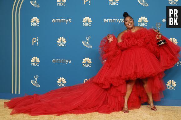 Emmy 2022: Lizzo rompe com reinado de "RuPaul's Drag Race" e ganha Melhor Programa de Competição pelo reality "Lizzo's Watch Out for the Big Grrrls"