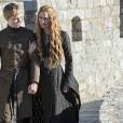  Cersei Lannister (Lena Headey) educando o filho homem que sobrou em "Game Of Thrones" 