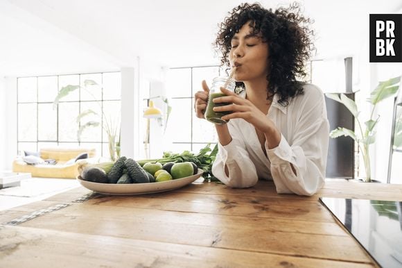 A alimentação saudável pode melhorar a saúde da sua pele e do seu cabelo