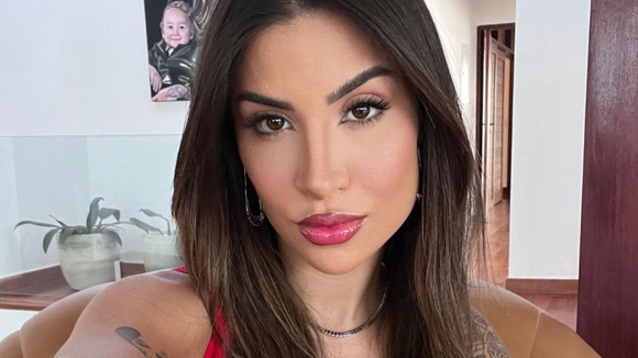 Bianca Andrade revela síndrome após crise de saúde mental: "Só chorava"