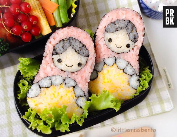 Sushis em forma das típicas bonequinhas russas