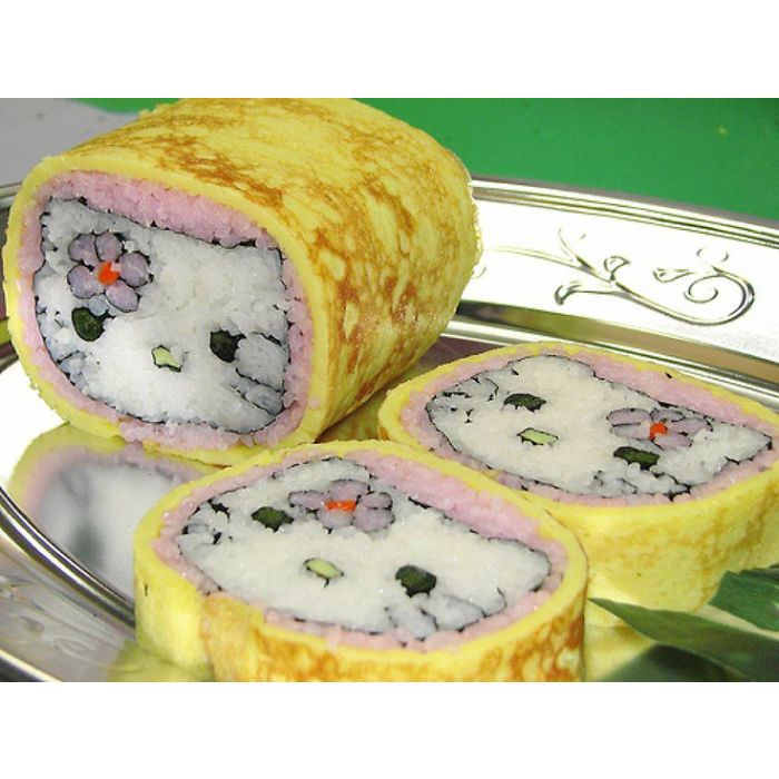  A famosa Hello Kitty em forma de comida japonesa! Aproveitando que a anima&amp;ccedil;&amp;atilde;o &amp;eacute; da mesma terra da comida 