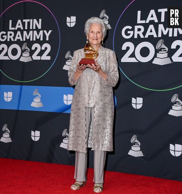 Angela Alvarez foi premiada no Grammy Latino 2022