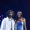 Bruna Marquezine usou minivestido azul bebê da marca The Attico na CCXP