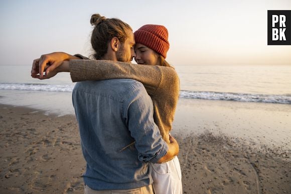 Escorpião: Cheie da sensualidade, curta também a energia de Vênus no seu signo, em conjunção com Júpiter, que vai deixar tudo mais aflorado, atraente e fluido.