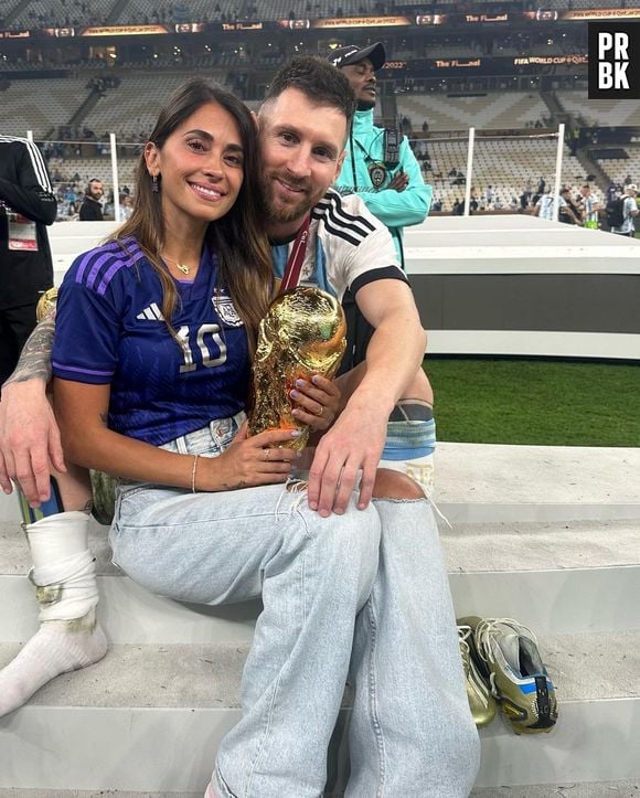 Messi e a esposa Antonela Ruccuzzo ficaram muito populares no Instagram