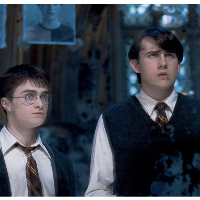  Os filmes de &quot;Harry Potter&quot; não mostram o destino de Franco   e   Alice     Longbottom, pais de N eville   (Matthew Lewis), que enloqueceram      
