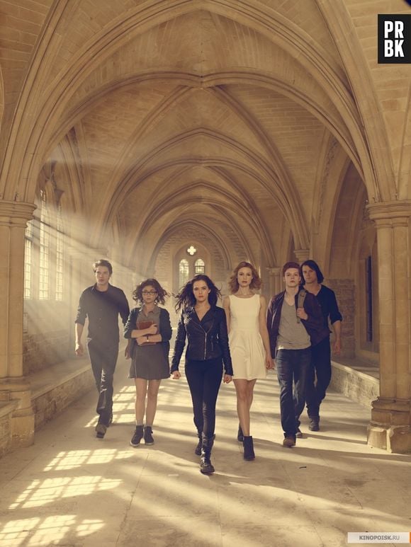 Estúdio responsável por produzir "Vampire Academy" estuda possibilidades para salvar a série