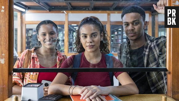 "Vai na Fé": antes de começar romance com Fred (Henrique Barreira), Yuri (Jean Paulo Campos) vai se interessar por Jenifer (Bella Campos)