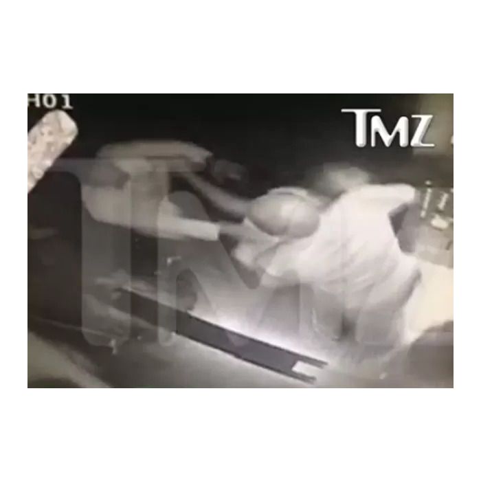 Vídeo das câmeras de segurança do elevador mostram o momento da briga entre Solange e Jay Z