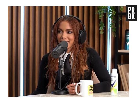 Em entrevista ao podcast "Quem Pode, Pod", Anitta deu exemplos de situações que ela previu