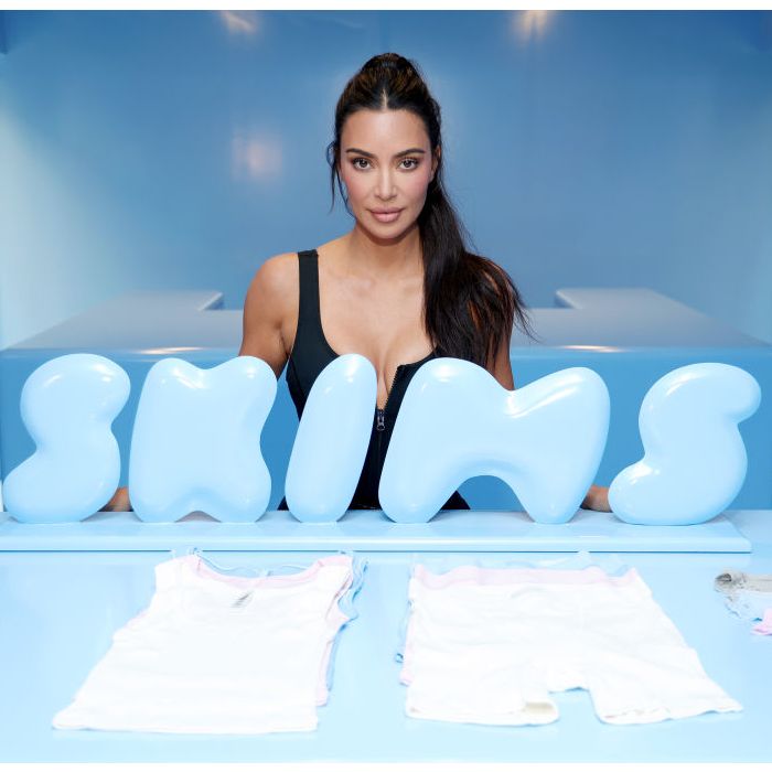 Cinta modeladora da Skims, marca de Kim Kardashian, salvou vida de jovem que levou quatro tiros