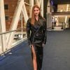 A fenda no look de Marina Ruy Barbosa roubou a cena