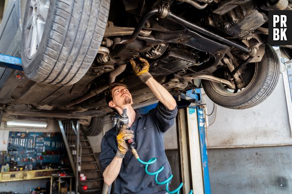 Guerra provoca escassez de trabalhadores automotivos na Rússia: prisioneiros entram em cena