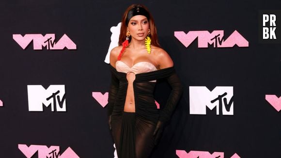 Anitta roubou a cena no Pink Carpet do VMA 2023