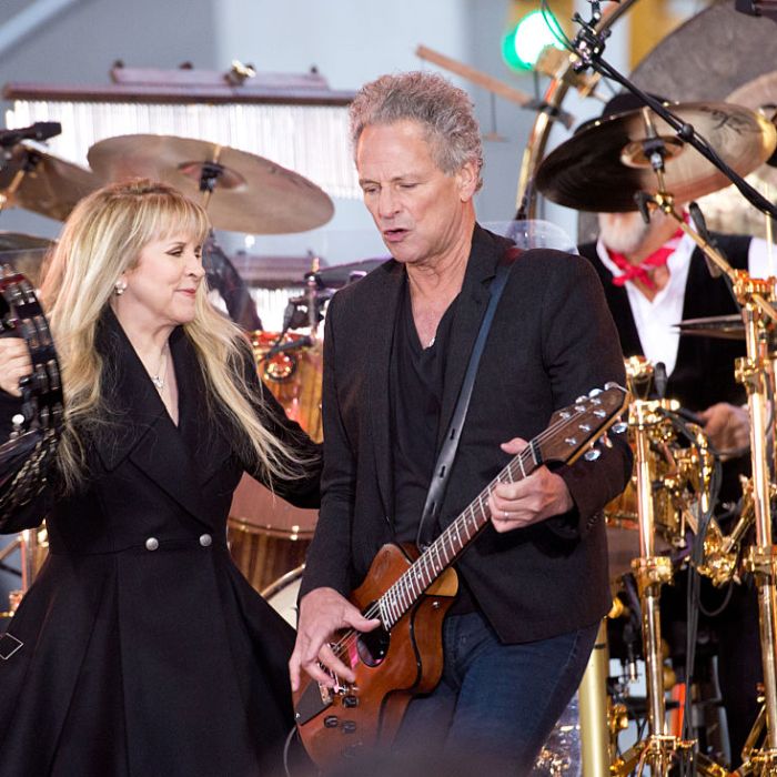  Stevie Nicks e Lindsey Buckingham se uniram à banda Fleetwood Mac e marcaram a história da música 