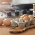 Não jogue a caixa de ovo fora, pois ela pode ter várias utilidades
