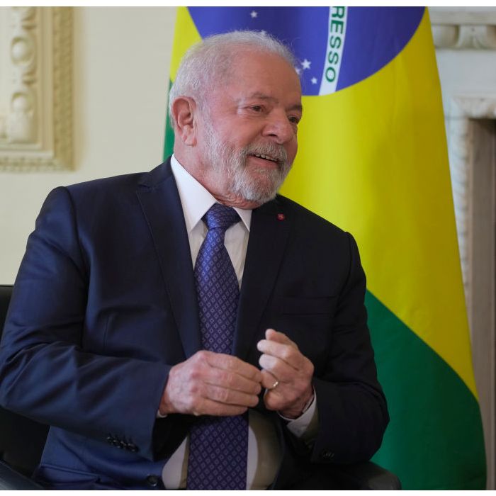  Lula parabeniza Messi pela sua 8ª Bola de Ouro  