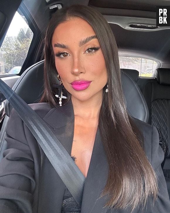 Bianca Andrade continuará internada até domingo após acidente de carro