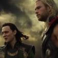No filme do herói Thor,, "Um Mundo Sombrio", o Deus nórdico do machado se une à Loki para combater o mal