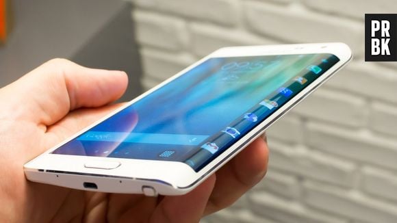 Samsung Galaxy S6 e S6 Edge permitem a senha do Facebook por impressão digital