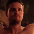  Em "Arrow", Oliver (Stephen Amell) diz que tem que se sacrificar!&nbsp; 