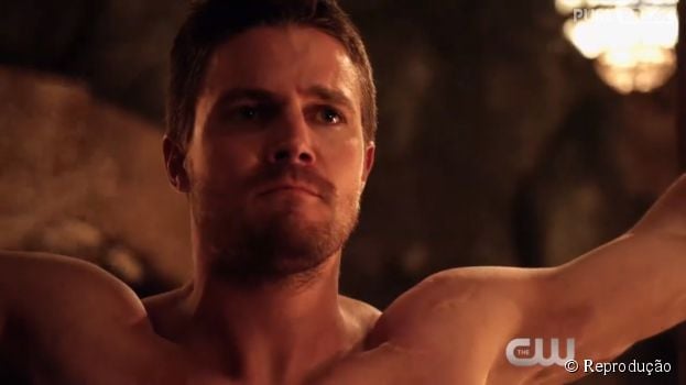 Em "Arrow", Oliver (Stephen Amell) diz que tem que se sacrificar!&nbsp;