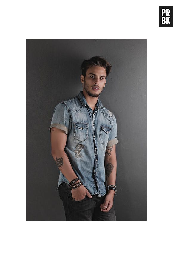 Jonathan Couto, cantor do grupo P9, não chegou a mencionar carreira solo, mas fãs temem que o gato deixe a banda