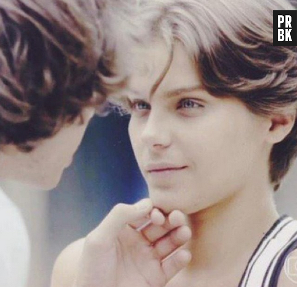 Rafael Vitti aproveita o Instagram para divulgar fotos com Isabella Santoni em "Malhação"