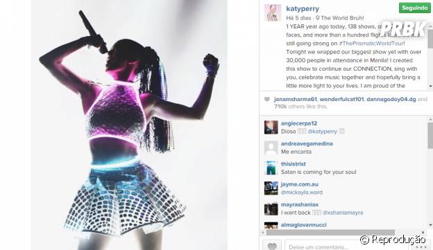 Katy Perry comemora um ano de "Prismatic World Tour"