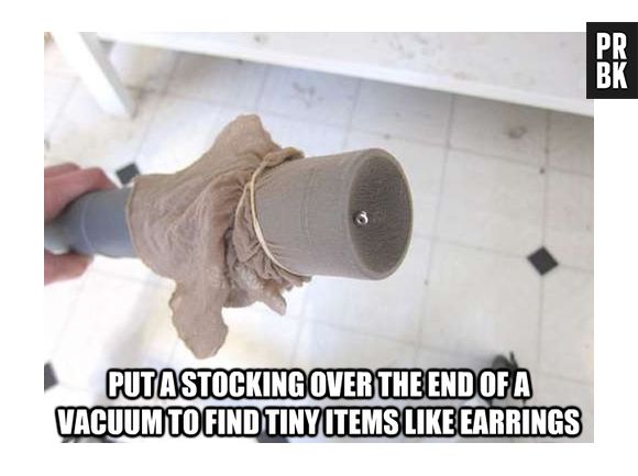 Perdeu coisas pequenas pela casa? Amarre um pano no aspirador que as coisas vão ficar mais fáceis
