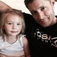  Astro de "Supernatural", Jensen Ackles faz primeiro post no Instagram ao lado da filha 
