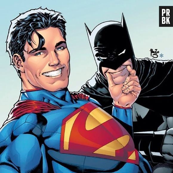Superman e Batman amigos para sempre! Mas bem que o Homem Morcego podia sorrir mais mesmo...