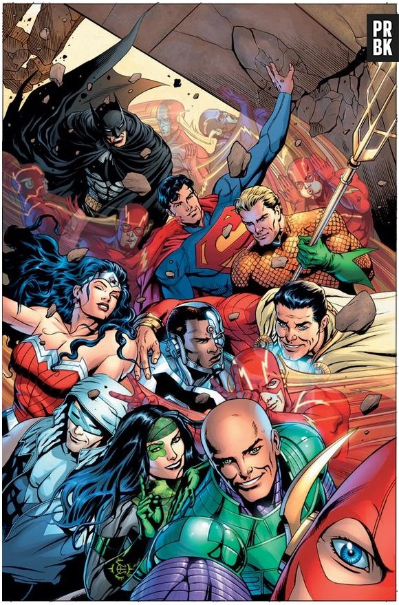 Todo mundo reunido para tirar aquela selfie básica com todos os amigos