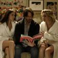 Em "Bata Antes de Entrar", Evan Webber (Keanu Reeves) passa a ser perseguido por duas mulheres