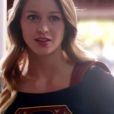 Em "Supergirl", Kara (Melissa Benoist), sem poderes, tem que encarar um vilão alienígena!
