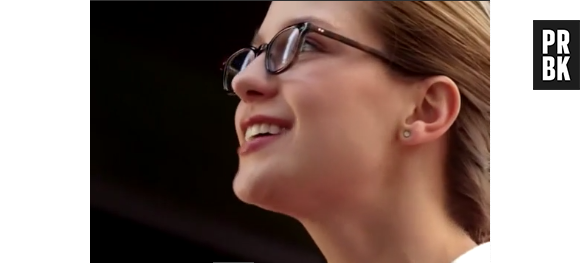Na série "Supergirl", Kara (Melissa Benoist) se desespera em ver terremoto sem ter poderes!