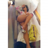 Demi Lovato improvisou na cama, mas mesmo assim não podia ficar de fora