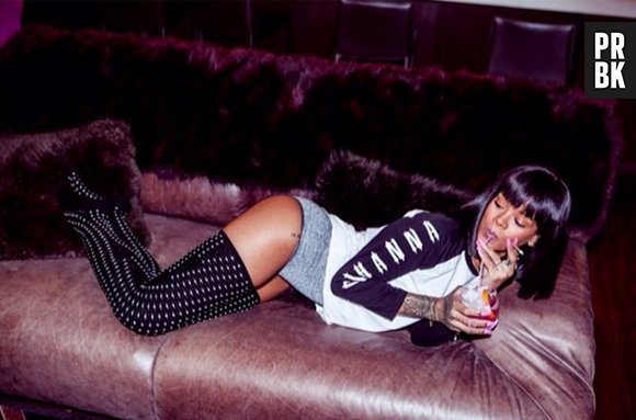 Rihanna também improvisou uma cama, mas o resultado foi tão sexy que tinha que entrar nessa lista