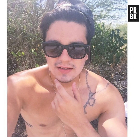 Luan Santana é outro que publicou uma foto de deixar qualquer fã enlouquecida