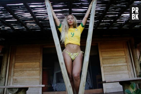 A diva Beyoncé sempre compartilha várias fotos com referência ao Brasil. Inclusive, os clipes de seu úktimo CD, que leva seu nome, ela gravou em terras tupiniquins