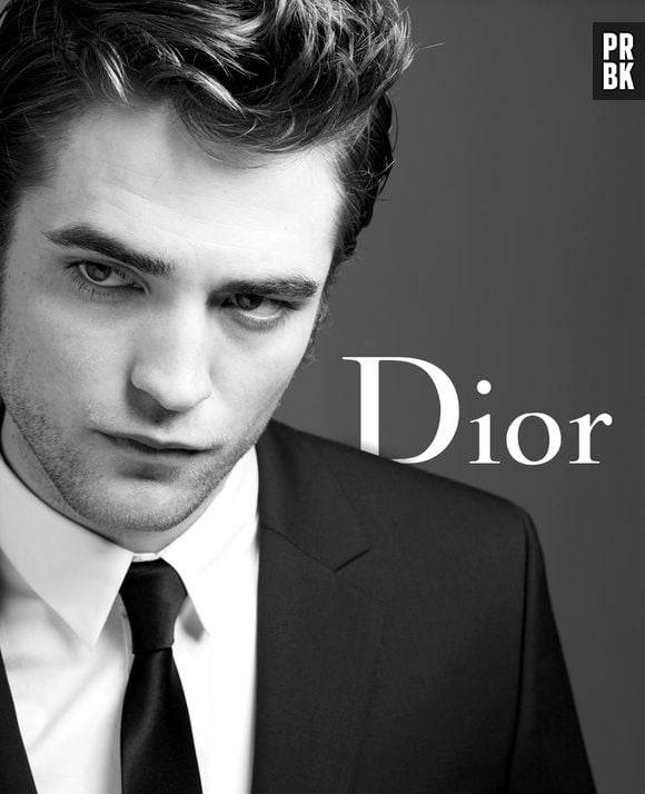 Fazendo carão e sensual, Robert Pattinson posou sensual para a Dior