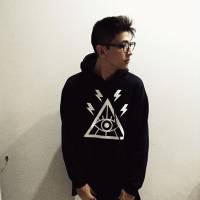 Japa, ex de Maju Trindade, no Instagram: confira os looks mais estilosos do youtuber na rede social!