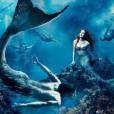  Julianne Moore como Ariel e Michael Phelps como Tritão da Pequena Sereia 